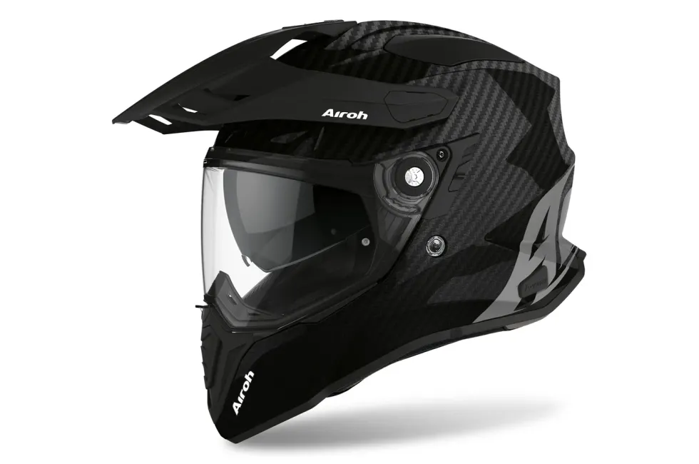 Airoh Hjälm Commander Carbon full carbon