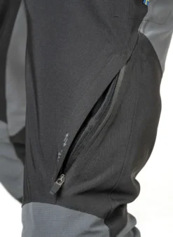 Lindstrands Textilbyxa Lofsdalen Pants Svart/stålgrå Kort
